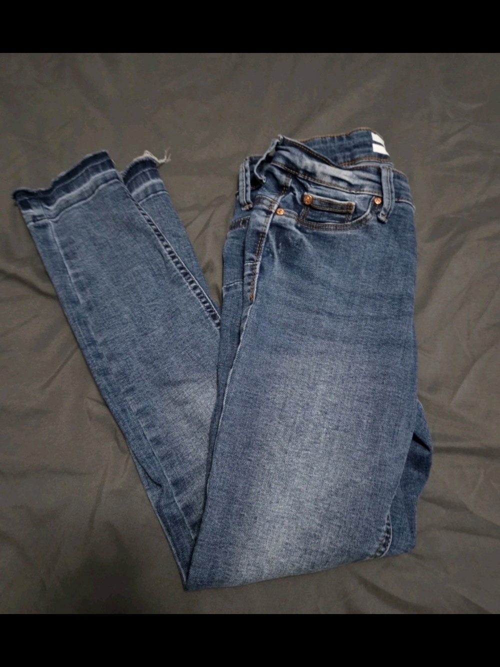 Celebrity Pink Women's Skinny Jeans - Medium Blue Wash Sz 25